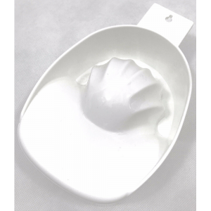 white-plastic-manicure-bowl